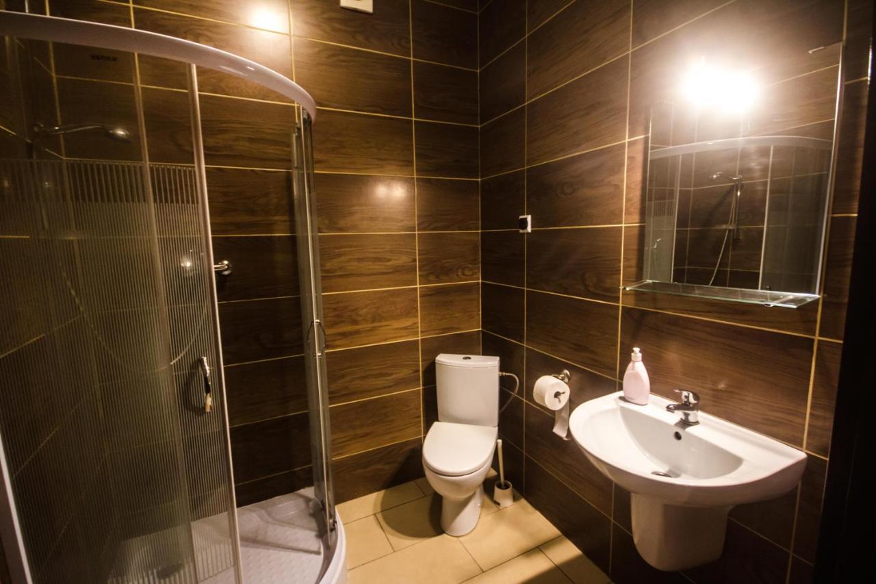 Hostel Soleil Kutno Luaran gambar